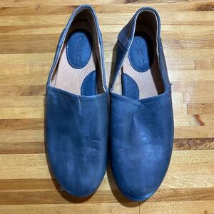 Boc Suree distressed leather loafer